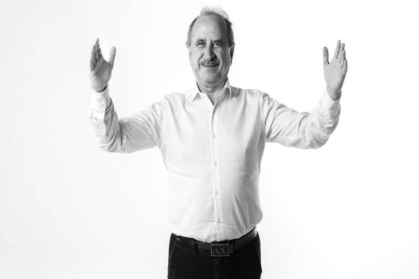 Justiça Eleitoral condena vice-prefeito Renato Silva por propaganda eleitoral antecipada