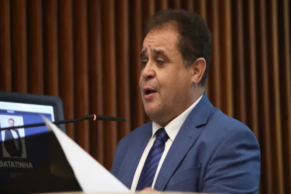 Foto relacionada a notícia: Batatinha (MDB) faz balanço positivo do mandato no primeiro semestre de 2024