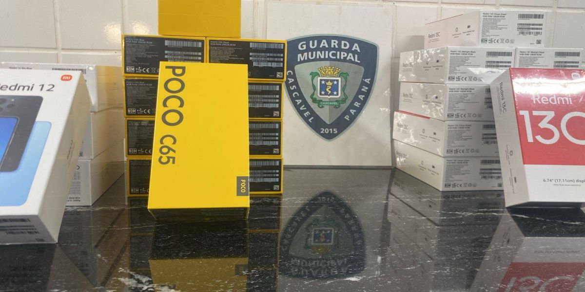 Idoso é flagrado pela GM com 24 celulares e acaba na Receita Federal