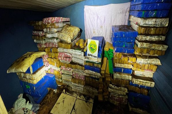 Megaoperação em Toledo resulta na apreensão de quase duas toneladas de maconha