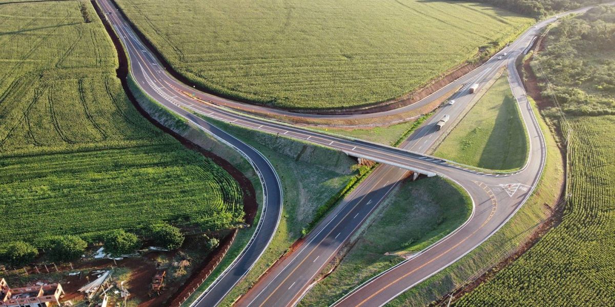 Com grandes obras concluídas em 2024, DER-PR moderniza infraestrutura da região Oeste