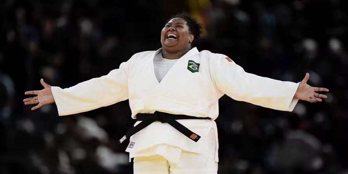Judoca Beatriz Souza conquista o primeiro ouro brasileiro em Paris