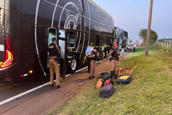 Operação Foco Criminal: PM e Cadetes apreendem mercadorias contrabandeadas em Cascavel