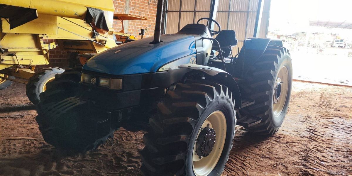 Trator New Holland é furtado de empresa na BR-277 em Cascavel; Polícia Civil investiga