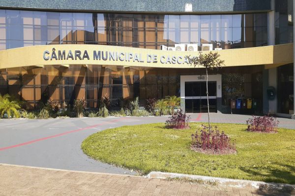 Câmara de Cascavel decreta luto oficial de sete dias e adia sessões ordinárias para a próxima semana