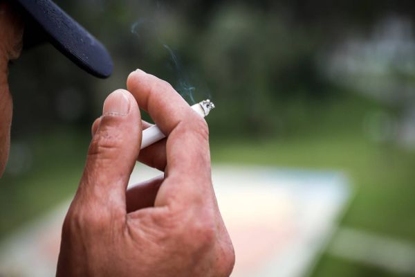 Combate ao fumo: programa do Paraná garante auxílio a quem pretende deixar o vício