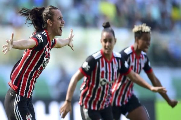 Petrobras irá patrocinar campeonatos paulistas de futebol feminino