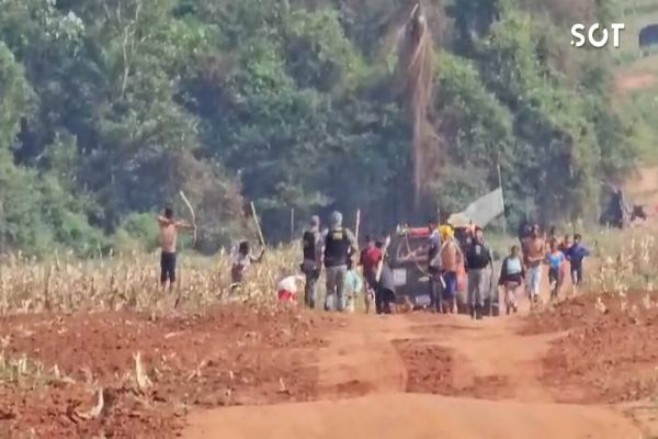 Novas invasões em Terra Roxa e Guaíra: Polícia acuada e fuzil roubado em confronto violento
