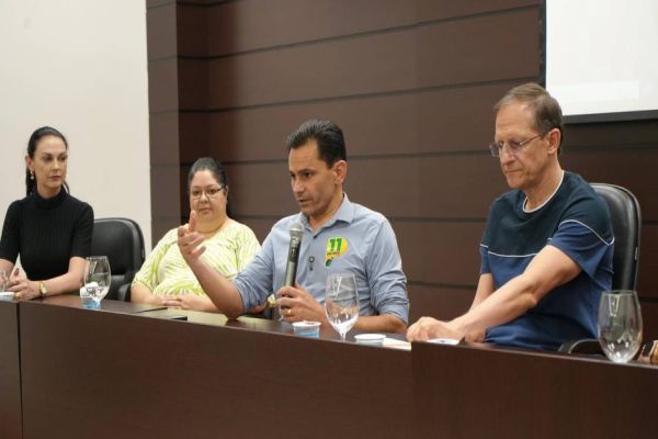 Acessibilidade: OAB intermedia encontro com candidatos ao Executivo