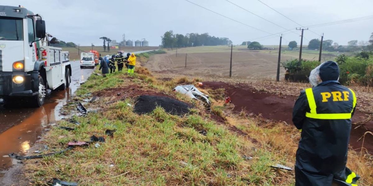 Três pessoas morrem em colisão frontal na BR-369 no oeste do Paraná