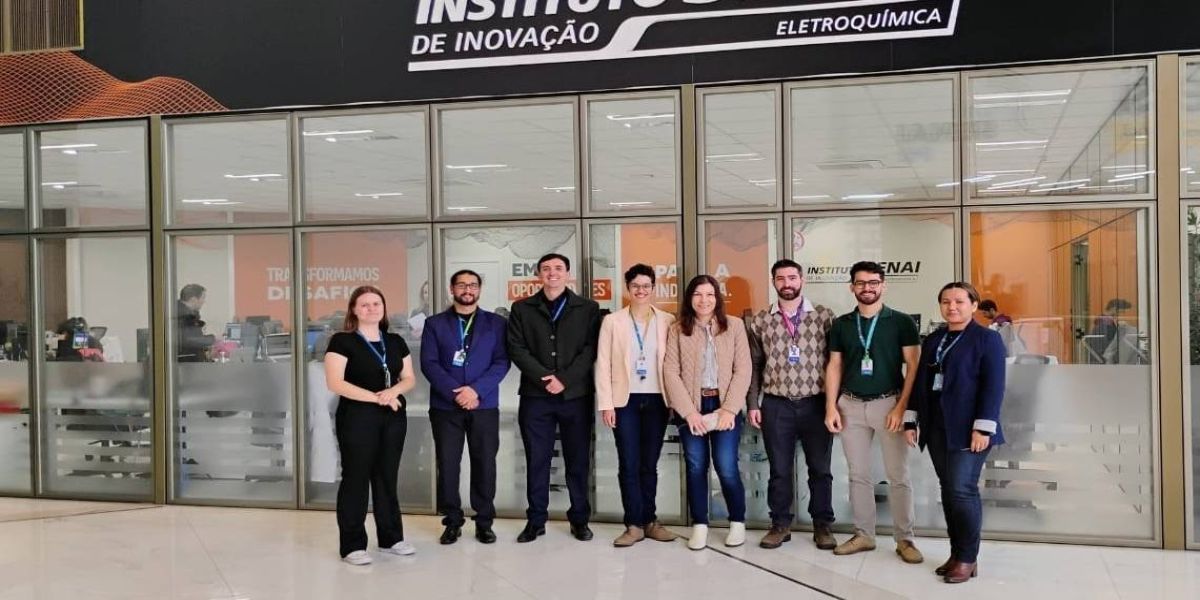 ISI Eletroquímica recebe visita da Eletrobras