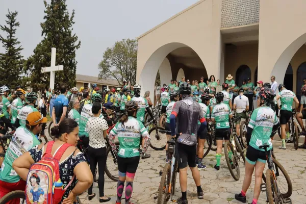 Foto relacionada a notícia: Quarta Romaria dos Ciclistas reúne fé e superação em Corbélia