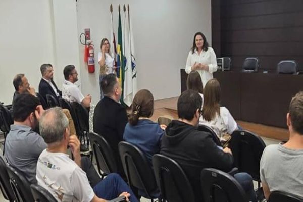 Projeto impacta mais de 50 mil pessoas com doações de livros