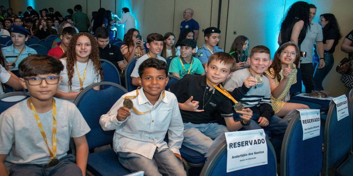 Educação prepara alunos para a etapa nacional da Olimpíada de Matemática das escolas públicas