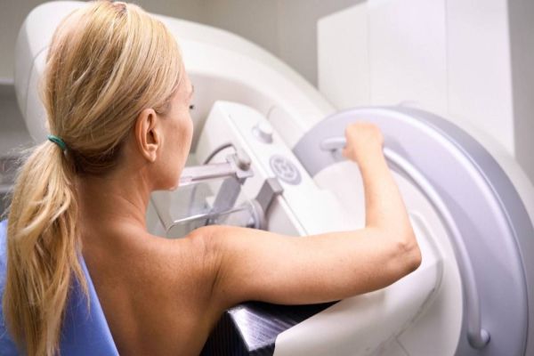 Outubro Rosa: Uopeccan reforça a importância da prevenção e do diagnóstico precoce do câncer de mama