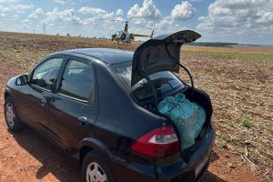 Imagem referente à notícia: Falcão 13 auxilia em Operação Integrada e apreende carregamento de cigarros contrabandeados