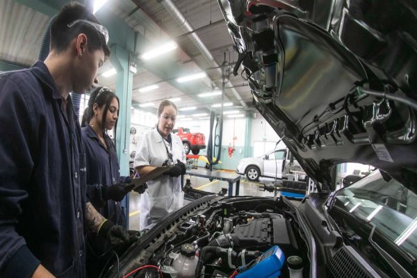 Isenção de ICMS fortalece a formação técnica no setor automotivo paranaense