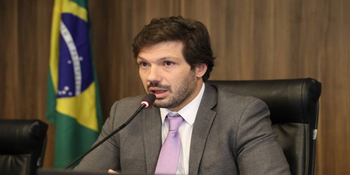 Composição da Assembleia será alterada após eleição do deputado Tiago Amaral em Londrina no 2° turno