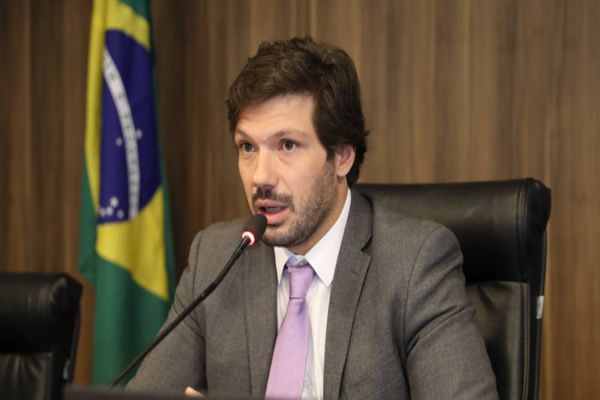 Composição da Assembleia será alterada após eleição do deputado Tiago Amaral em Londrina no 2° turno