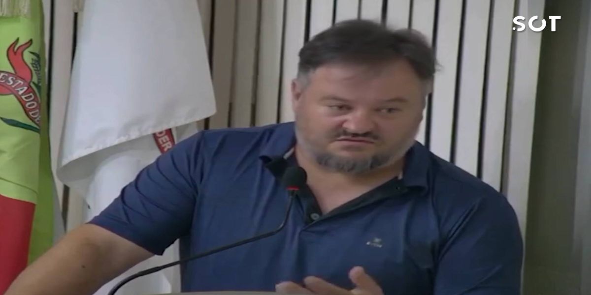 “Cala boca, baba ovo”: vereadores se envolvem em confusão durante sessão em SC; Video
