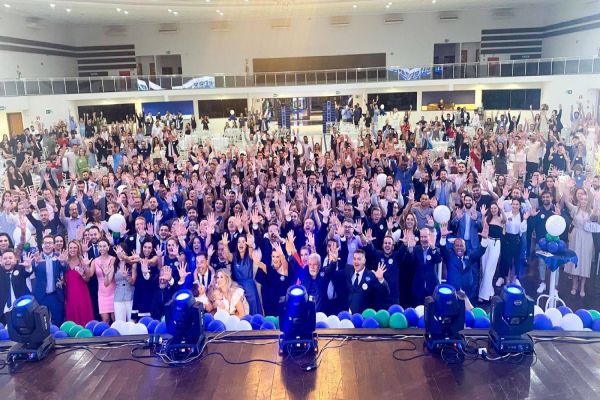 Evento com mais de 900 advogados marca oficialização da chapa "Pela Ordem" na OAB de Cascavel