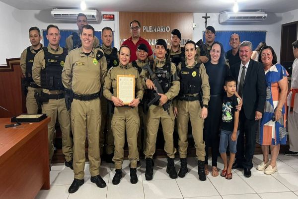 Imagem referente a notícia: Soldado Nubia recebe homenagem em Nova Aurora por atos de heroísmo