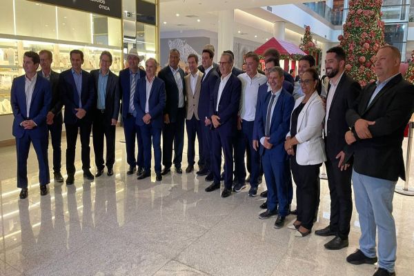 Imagem referente a notícia: Catuaí Shopping Cascavel é inaugurado; mais de 270 lojas e opções de lazer para toda a família