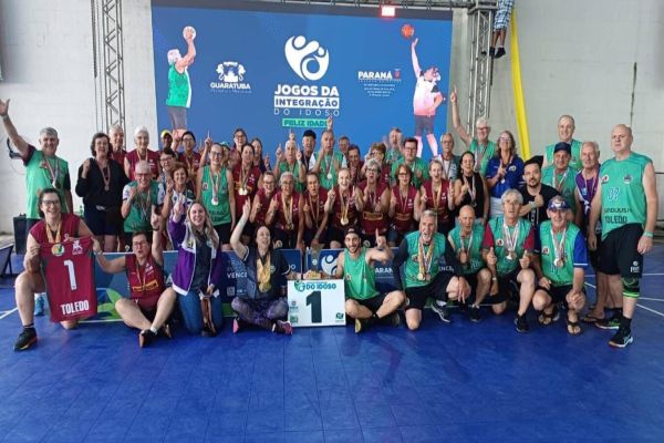 No litoral, Toledo conquista inédito título geral do 18º Jogos de Integração do Idoso