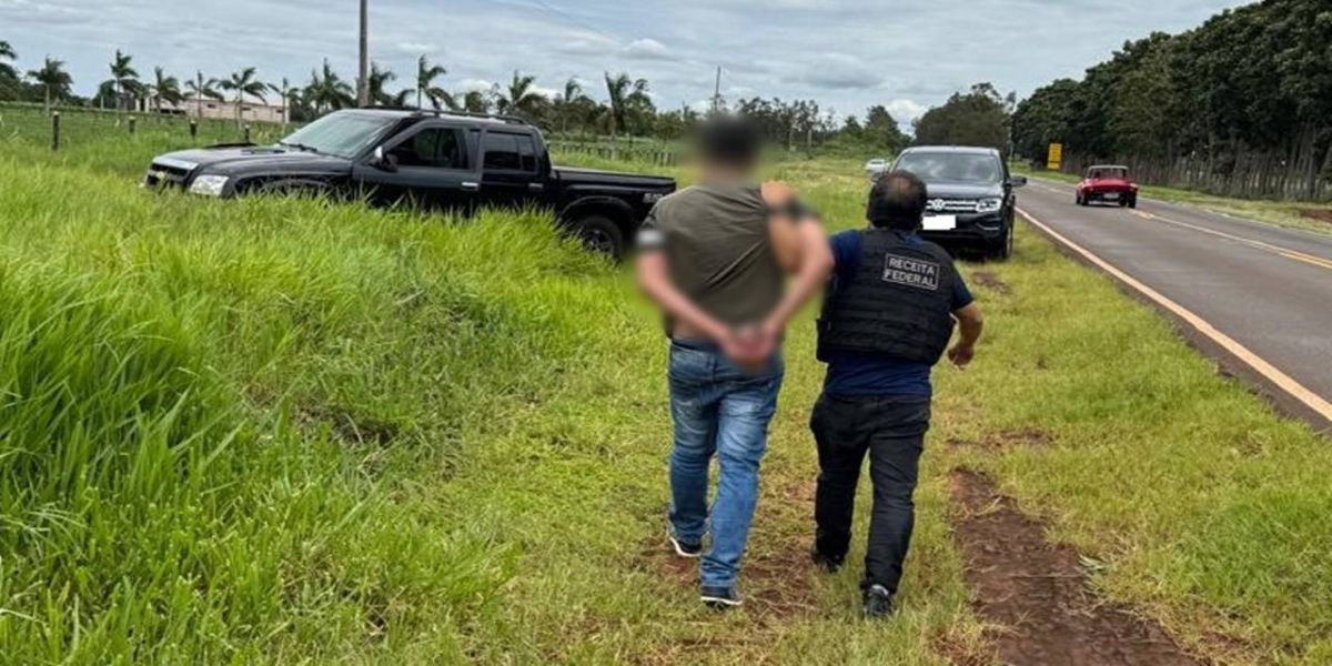 Receita Federal apreende caminhonete carregada com mais de 700 quilos de maconha em Paranacity