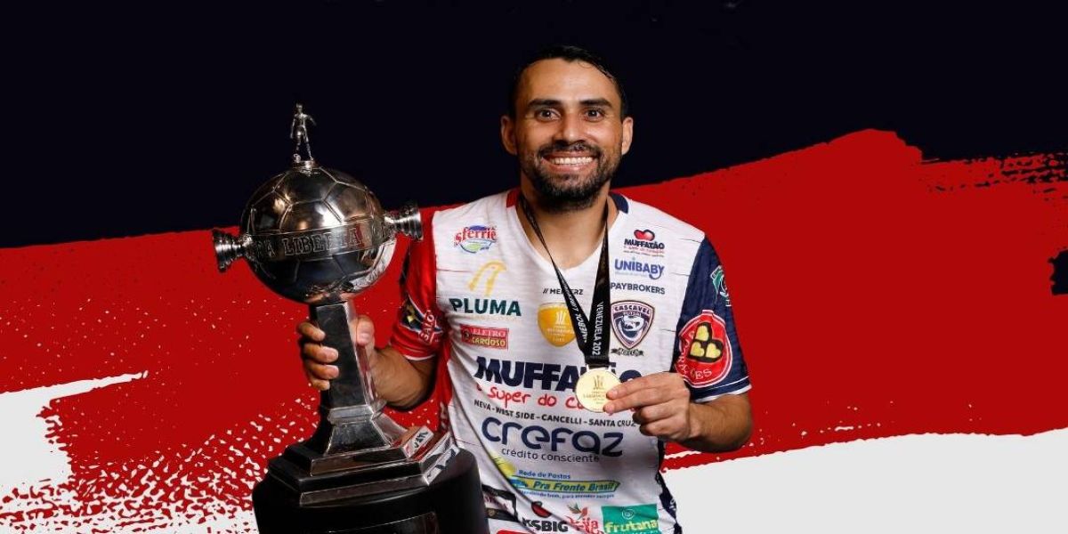 Cascavel Futsal anuncia renovação com Zequinha