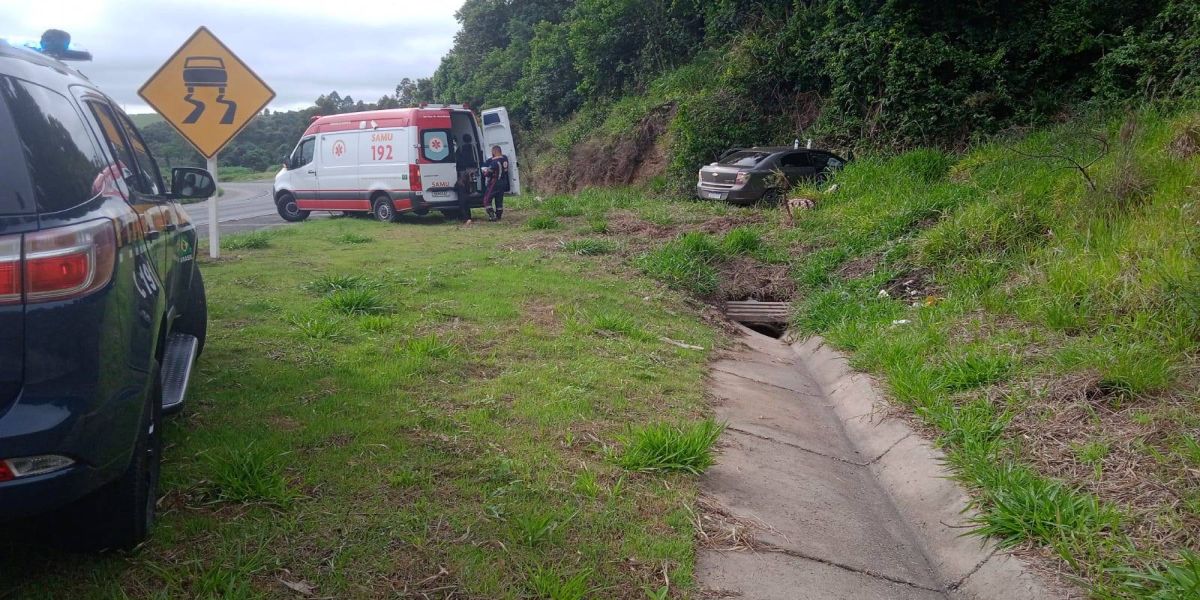 Acidente na BR-376 deixa família ferida e mobiliza equipes de resgate em Tibagi