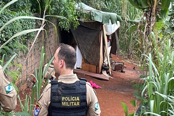 Mulher esfaqueia homem e é agredida com pedras em confronto no Bairro Canadá