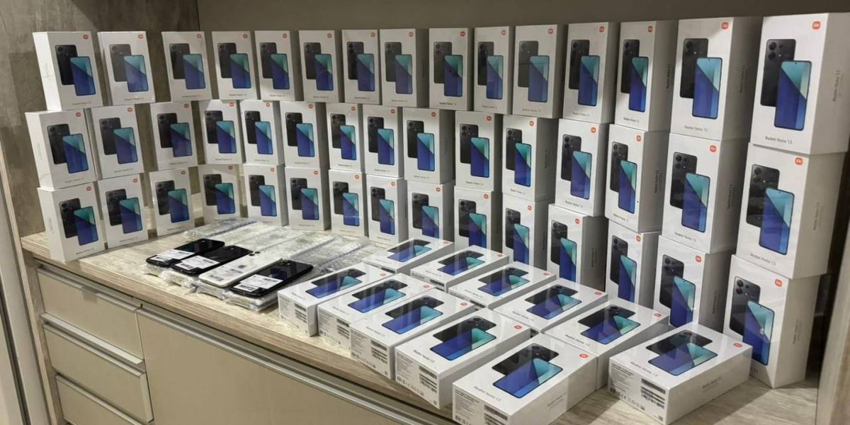 Polícia Rodoviária Estadual apreende celulares em ônibus na PR-239 em Campina da Lagoa