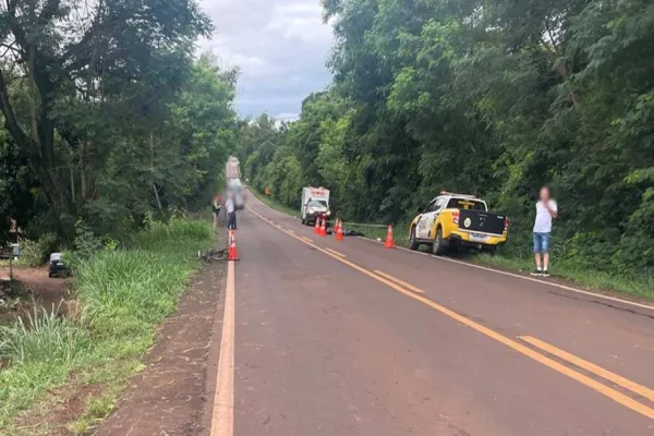 Foto relacionada a notícia: Ciclista morre após colisão de trânsito na PRC-467, em Pato Bragado
