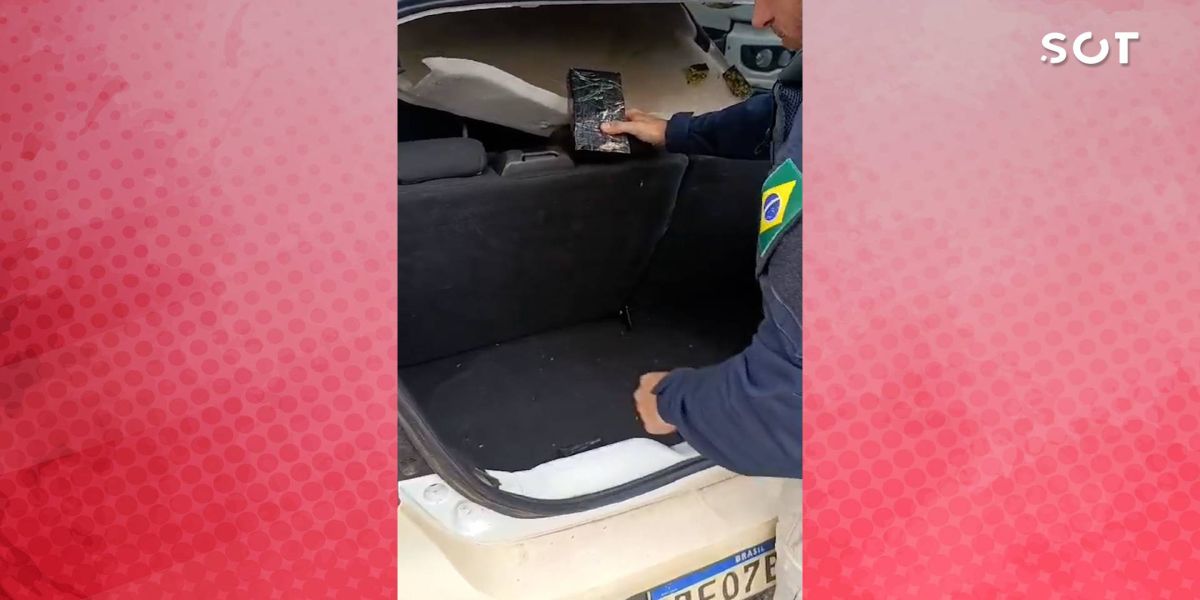 PRF apreende mais de 100 iPhones escondidos no teto de carro no norte do Paraná