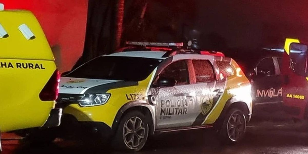 Homem cai de telhado e fica gravemente ferido após tentativa de furto em salão de eventos