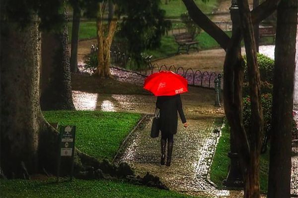 Chuva do fim de semana supera em até 84% a média mensal em algumas regiões do Paraná
