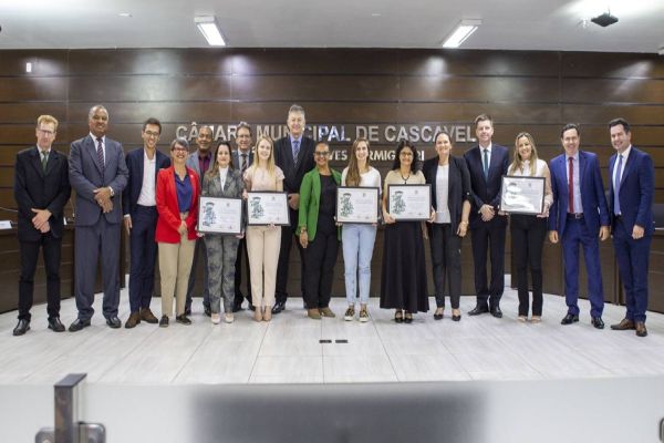 Câmara de Cascavel destaca atuação de mulheres para criação do 2° Juizado de Violência Doméstica