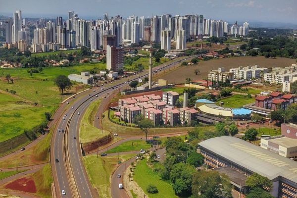 Estado transferiu R$ 13,4 bilhões aos municípios em 2024, maior valor em 26 anos