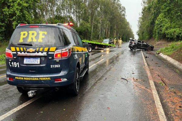 Mortes durante a Operação de Natal 2024 da PRF no Paraná foram em acidentes com veículos grandes