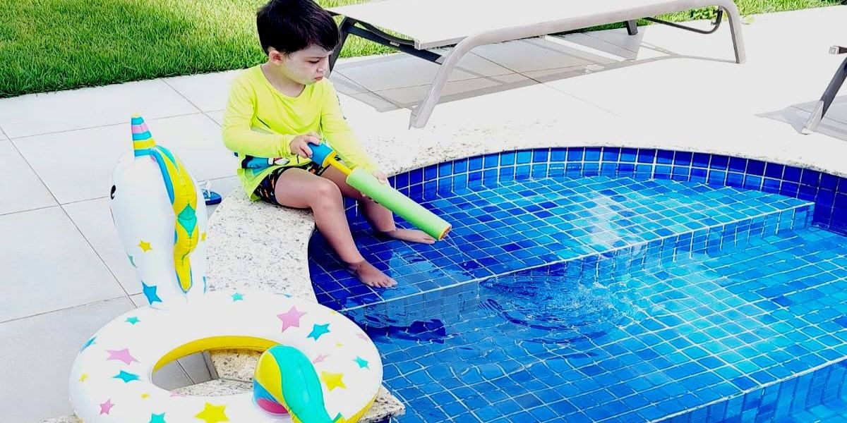 Piscinas: tratar a água evita susto com a conta no fim do mês