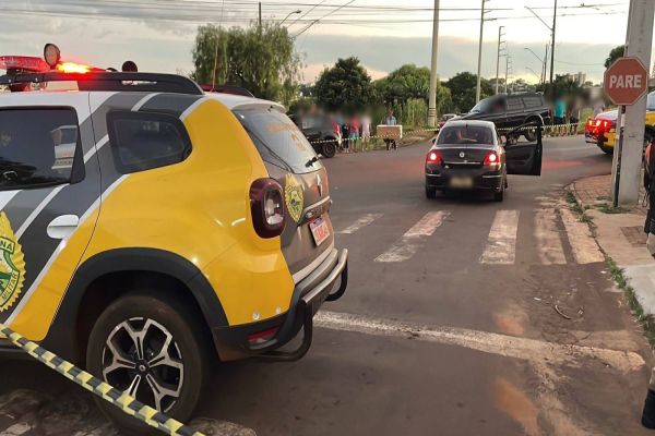 Homem de 35 anos é morto a tiros dentro de automóvel no Bairro Brasmadeira em Cascavel