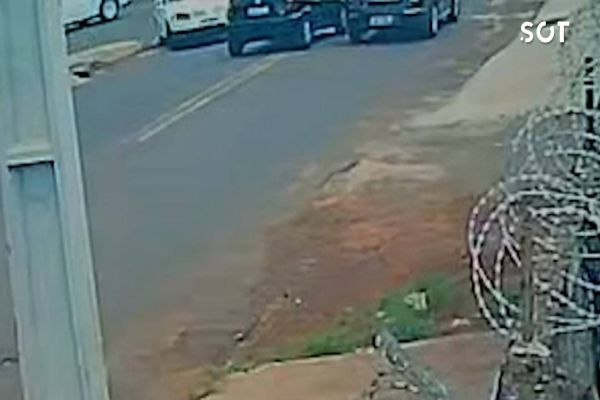 Câmera registra execução no Brasmadeira; vítima era perseguida por outro veículo