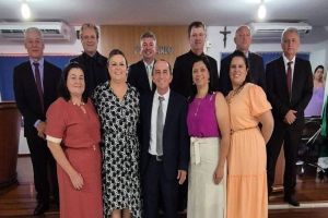 Imagem referente à notícia: Nova Aurora: Prefeito Pecinha inicia terceiro mandato com compromisso renovado