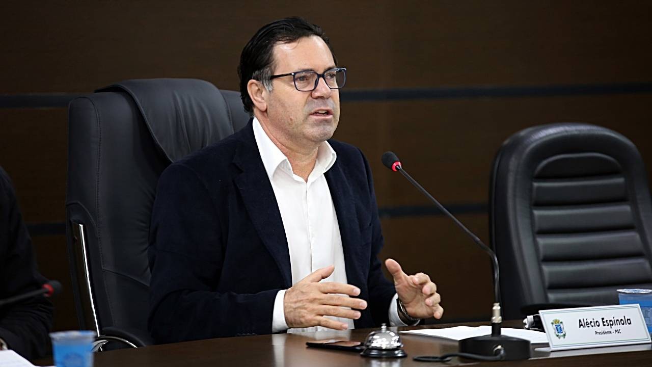 Alécio acusa atual prefeito de quebra de compromisso e promete continuar atuando por Cascavel