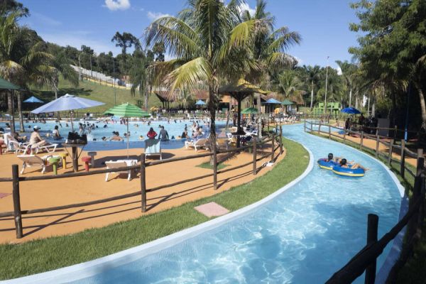Parque das Águas de Toledo reabre e inicia temporada 2025-2026