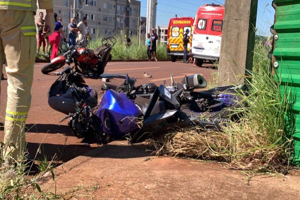 Motociclista morre e outras duas pessoas ficam em estado grave após forte colisão no Jardim Riviera