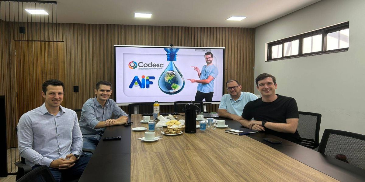 Prefeitura e Codesc alinham estratégias para impulsionar ainda mais desenvolvimento de Cascavel