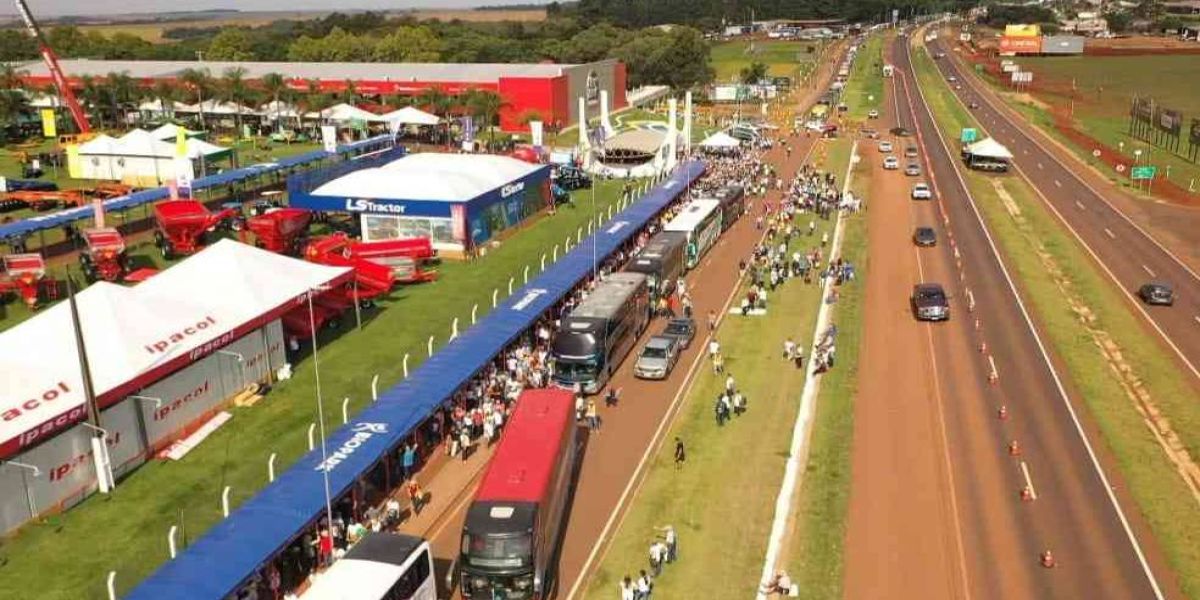 Show Rural: Coopavel mobiliza caravanas e organiza recepção a cooperados