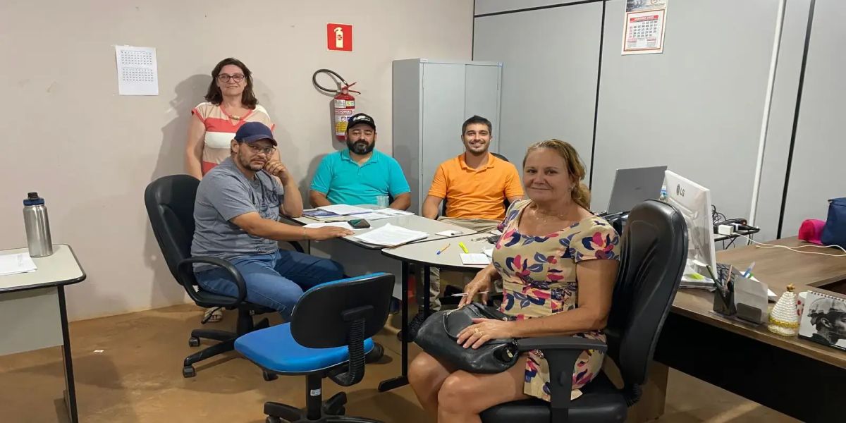 Reunião para o fortalecimento da proteção e bem-estar animal em Corbélia